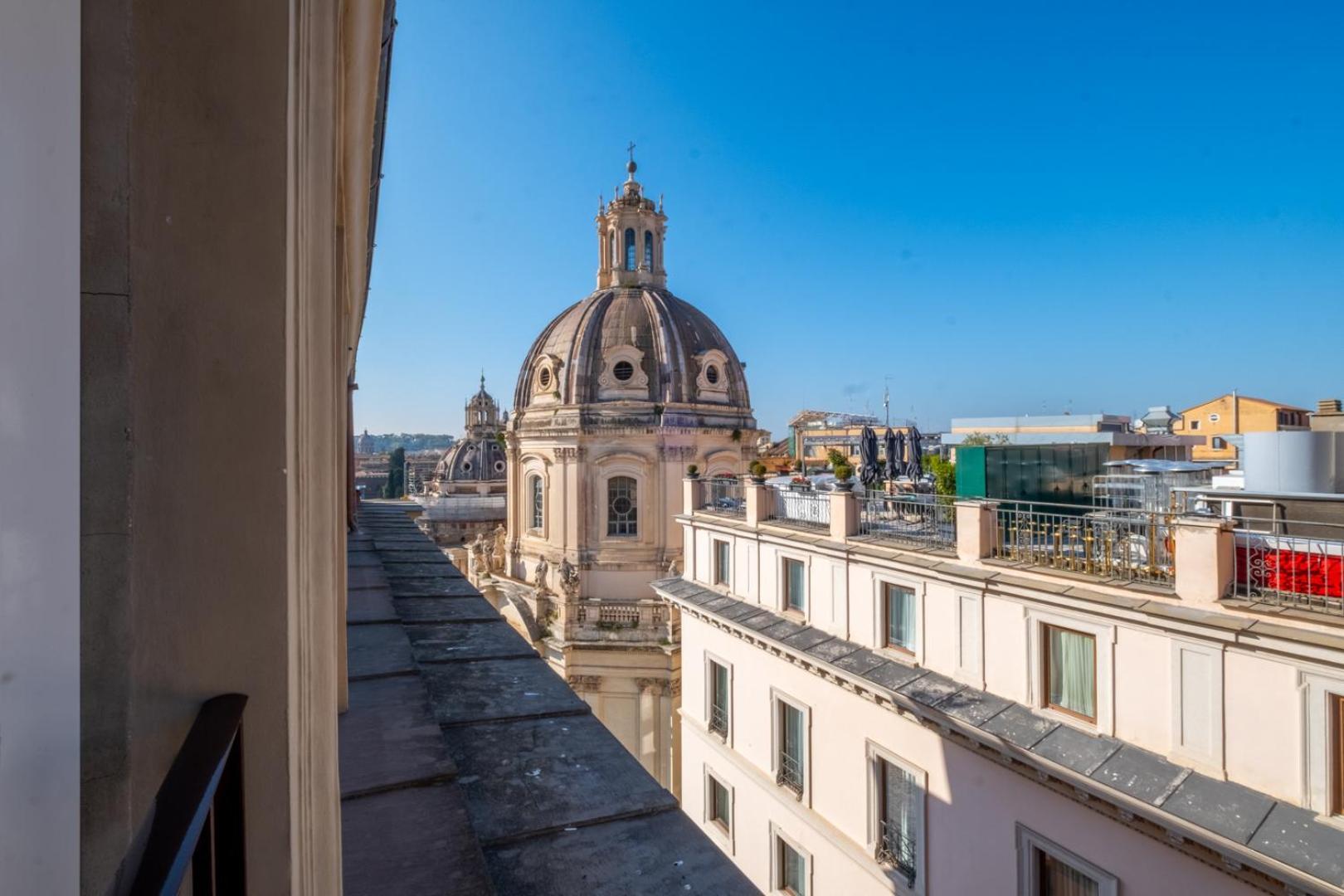 Elegant And Luxury Apartment @Altare Della Patria Рим Екстер'єр фото