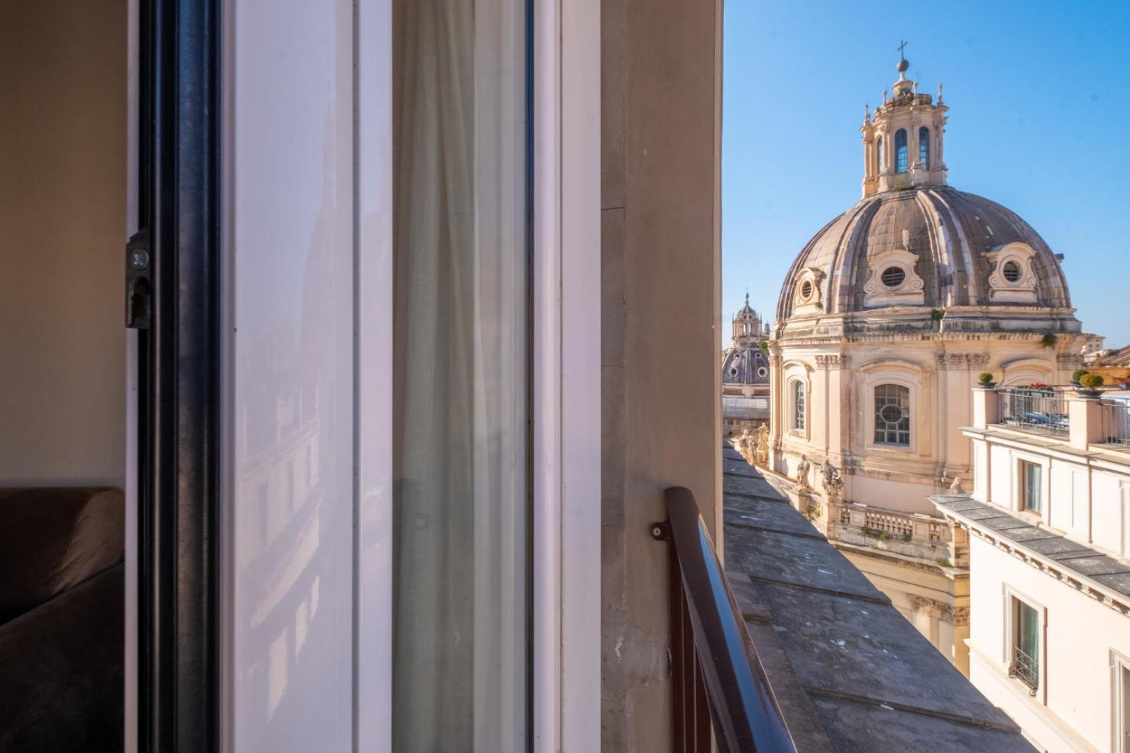 Elegant And Luxury Apartment @Altare Della Patria Рим Екстер'єр фото