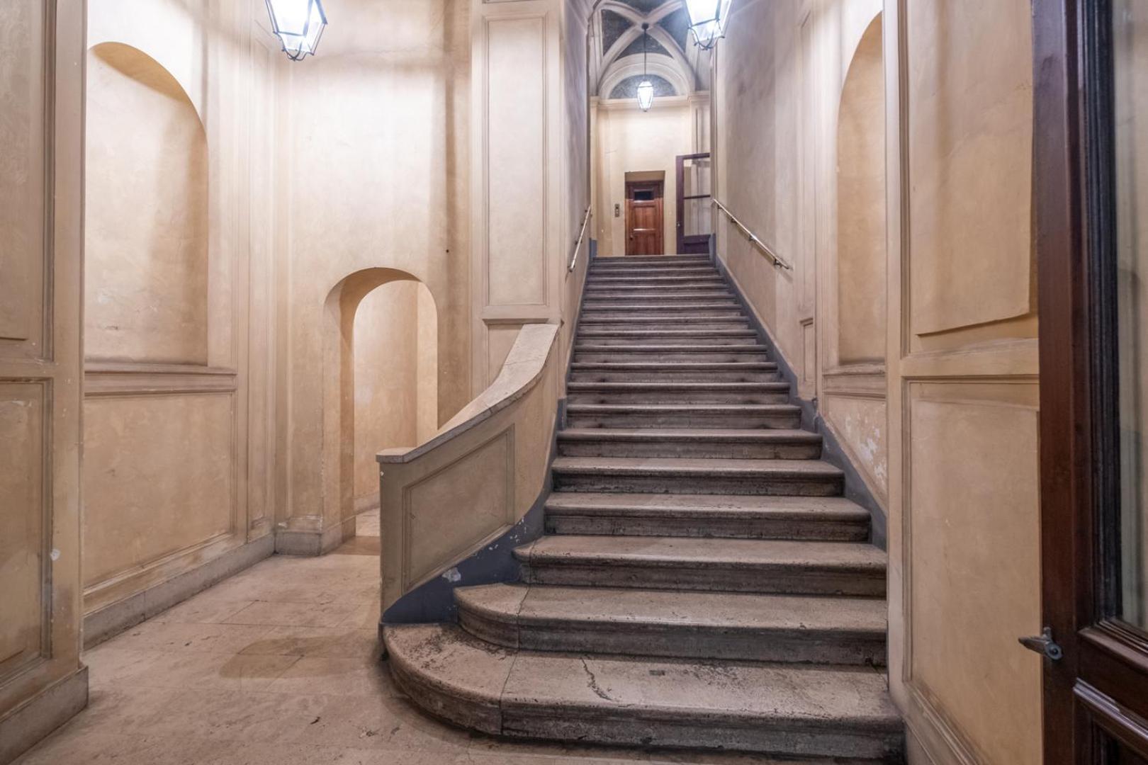 Elegant And Luxury Apartment @Altare Della Patria Рим Екстер'єр фото